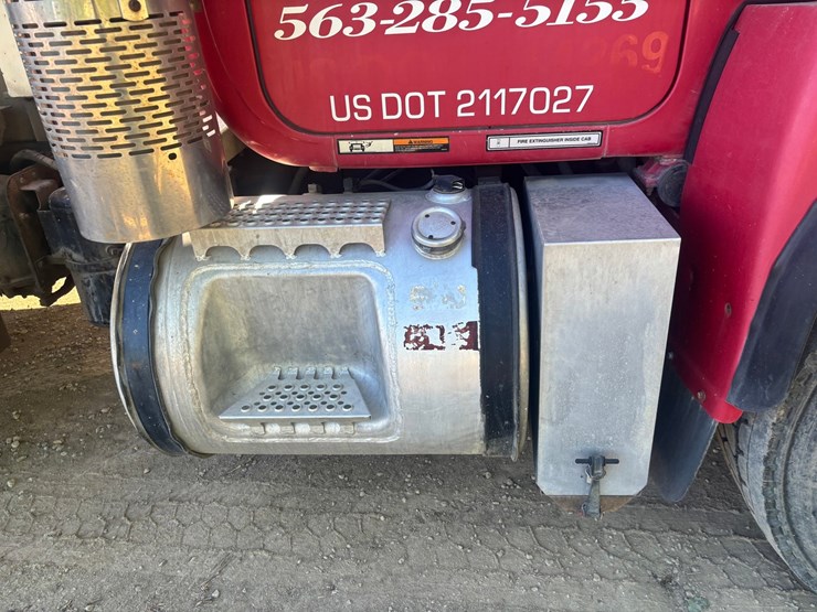 mack-rd688s-image-23