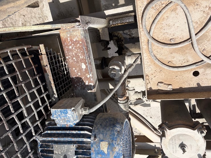 #1757-•-2005-mestco-hp4000-crusher-image-56