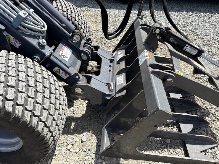 #60894-•-vermeer-atx720-articulated-mini-wheel-loader-image-12