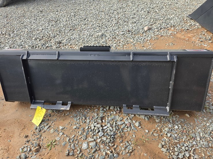 #6007-•-approx.-66"-unused-stout-66-s-skid-steer-bucket-image-6