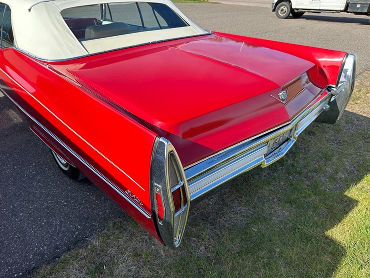 #1175-•-1967-cadillac-deville-convertible-coupe-image-24