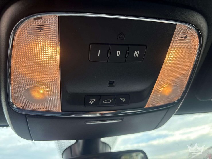 2017-jeep-grand-cherokee-image-16