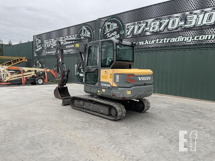 2017-volvo-ec60e-image-2
