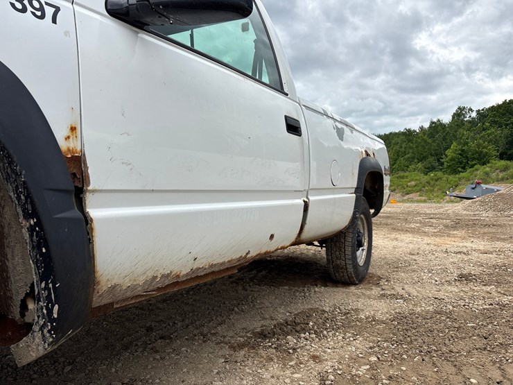 1999-chevrolet-2500-image-16
