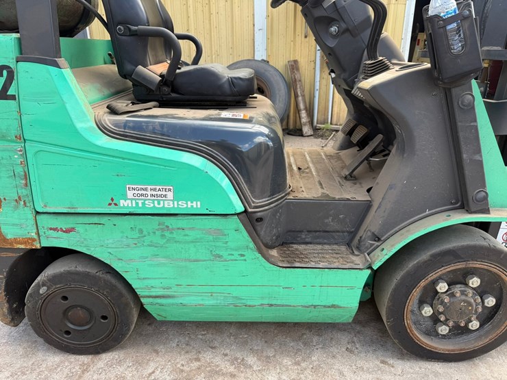 #1364-•-misubishi-fgc25n-forklift-image-27