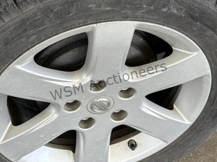 2014-nissan-sentra-sv-sdn-image-9