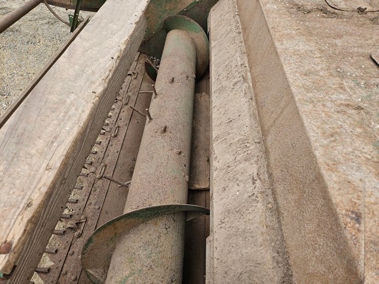 john-deere-30-image-23
