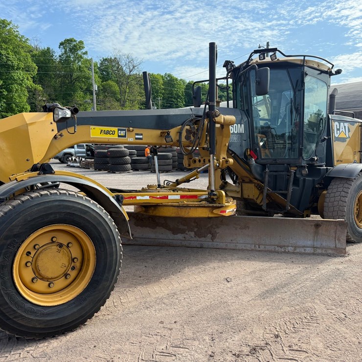 CATERPILLAR 160M