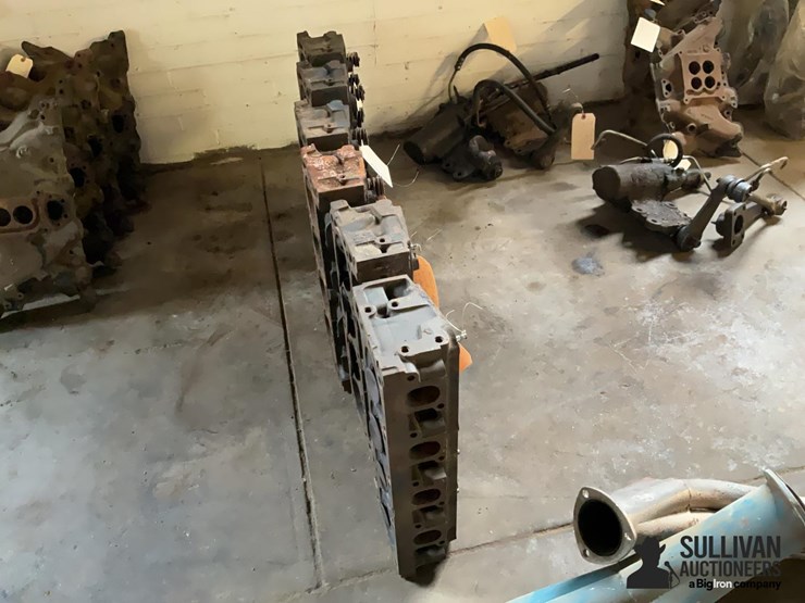 ford-(3-sets)-351-cleveland-2-barrel-heads-image-4