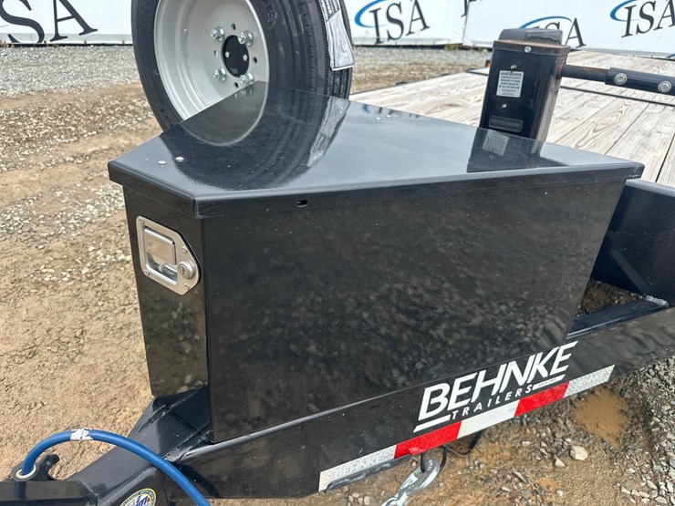 #60887-•-2024-behnke-enterprises-24'-tilt-bed-trailer-image-10