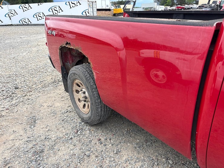 2012-chevrolet-1500-image-13