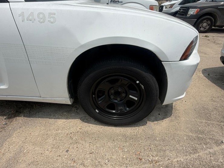 #66-•-2014-dodge-charger-image-9