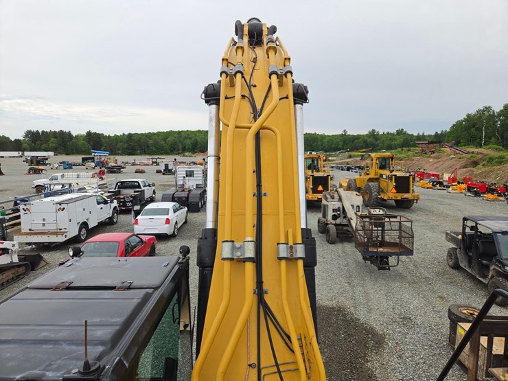 caterpillar-349el-image-31