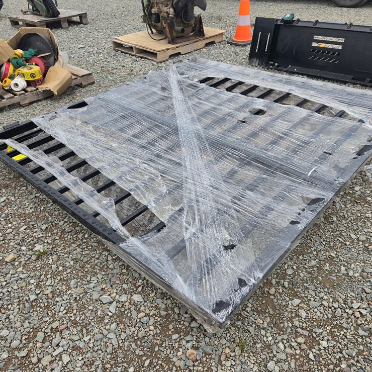 #6111 • Approx. 14' Unused Bi-Parting Gate Set