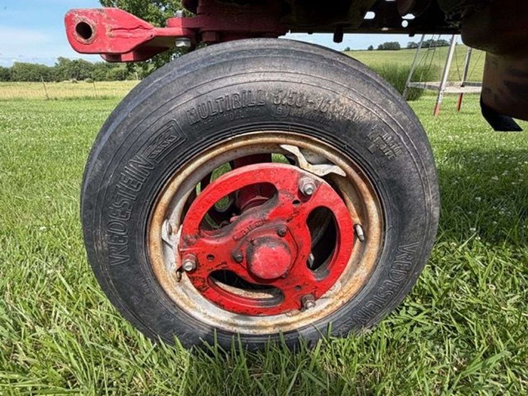 1941-farmall-m-image-26