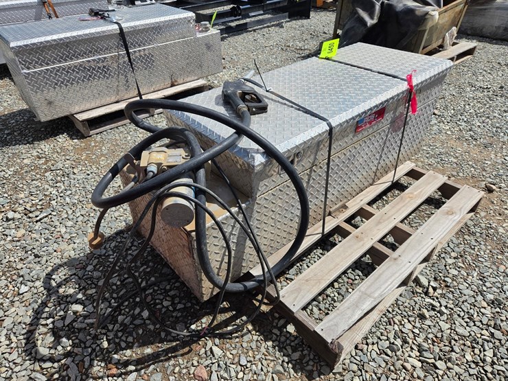 #6450-•-rds-60-gallon-fuel-transfer-tank-w/tool-box-and-pump-image-4