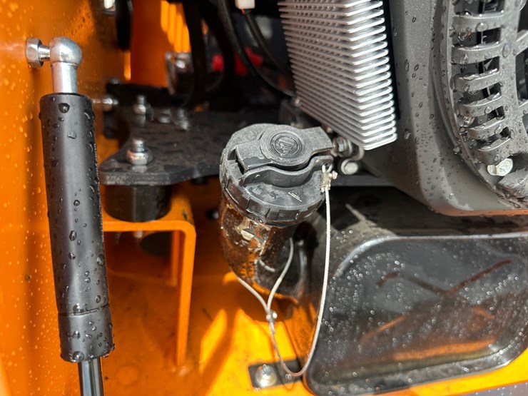 #5042-•-arteer-qb-480-mini-skid-steer-image-23