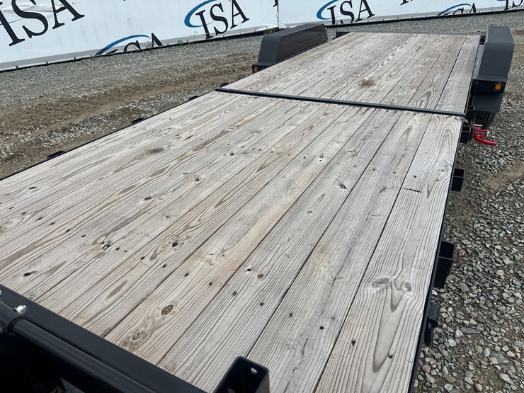 #60887-•-2024-behnke-enterprises-24'-tilt-bed-trailer-image-14