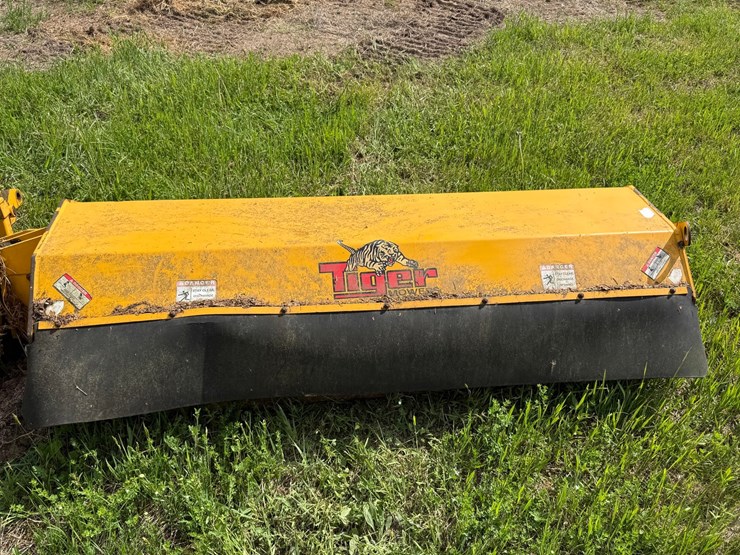 #1180-•-tiger-ditch-mower-image-6