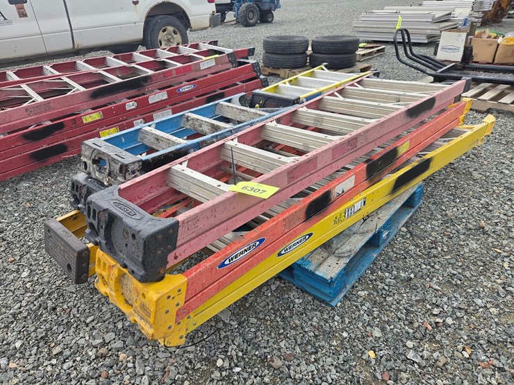 #6307-•-(7)-step-ladders-image-1