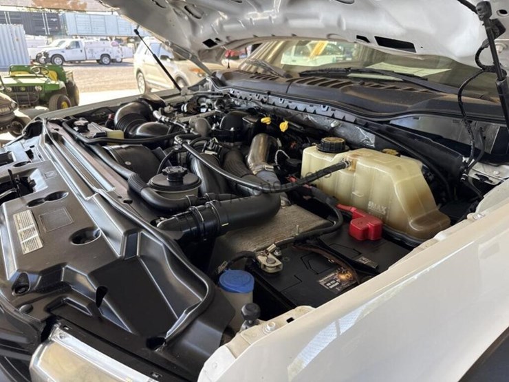2019-ford-f450-image-14