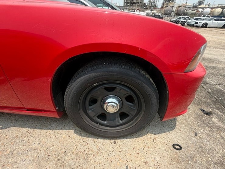 #63-•-2014-dodge-charger-image-9