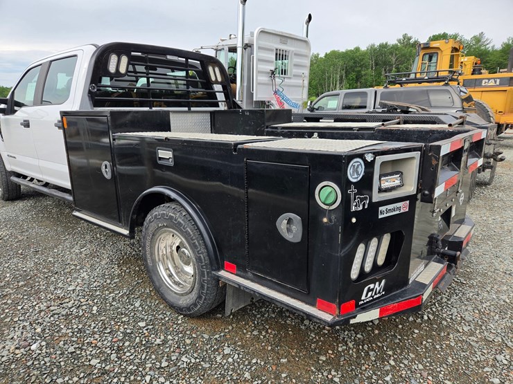 2020-ford-f350-image-13