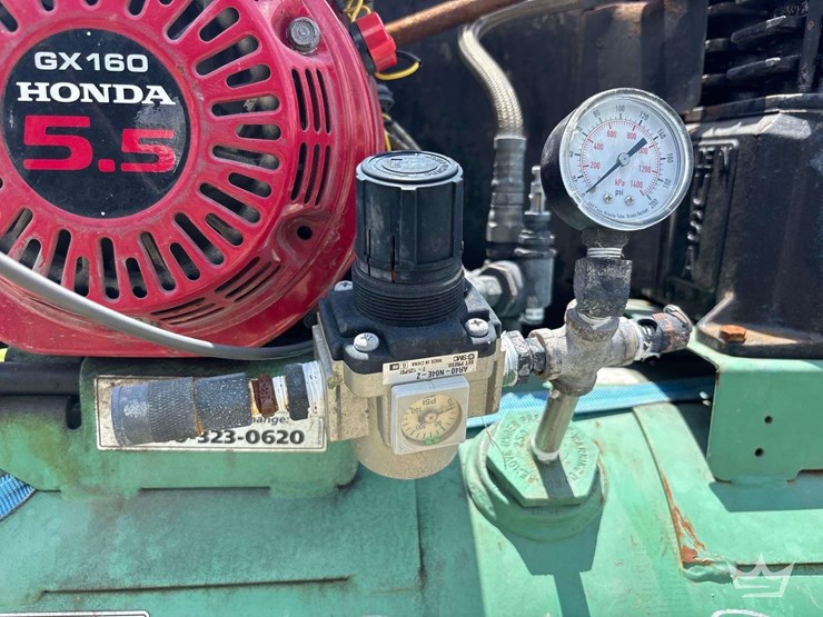 2002-speedaire-portable-gasoline-air-compressor-image-16