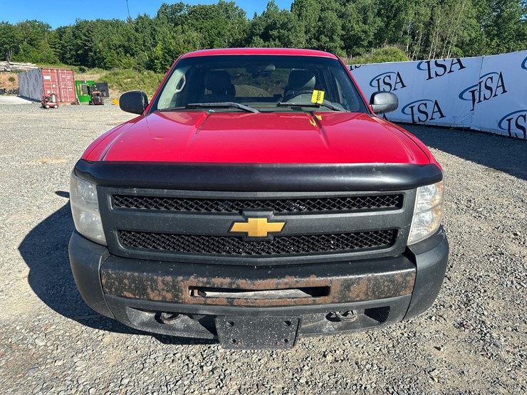 2012-chevrolet-1500-image-8