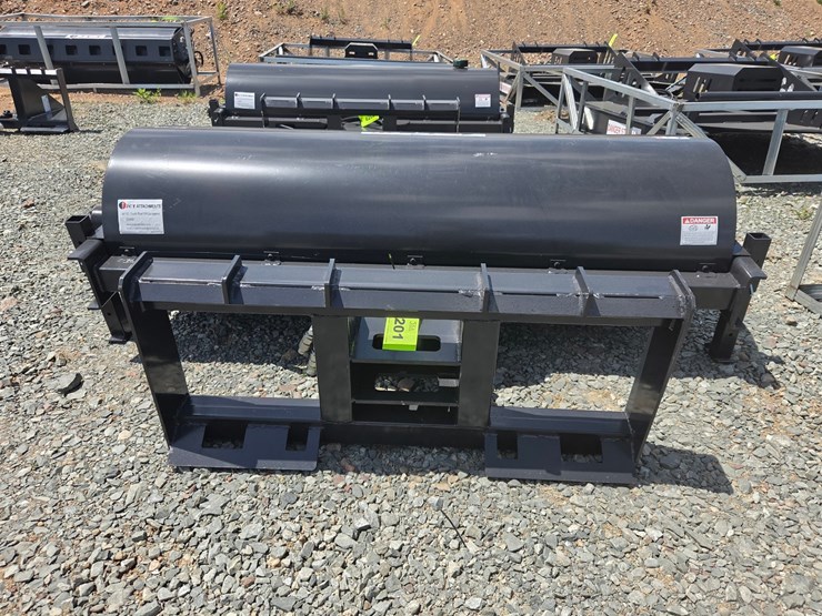 #6202-•-approx.-72"-unused-jct-skid-steer-sweeper-attachment-image-5