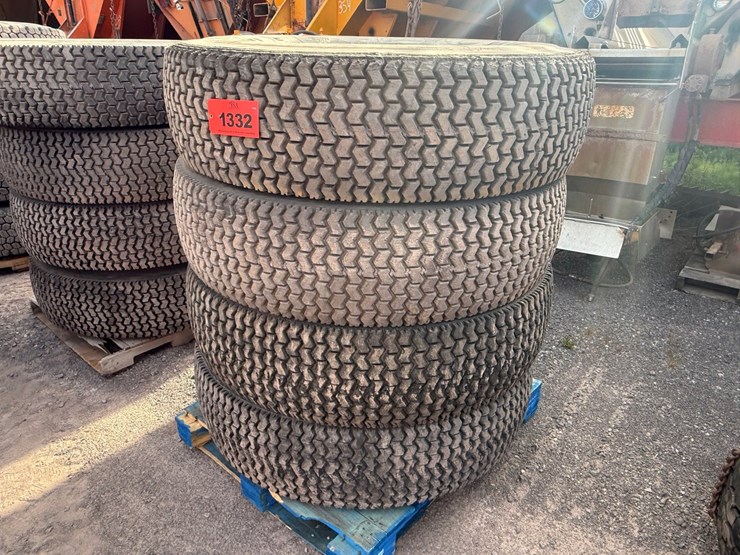 #1332-•-michelin-tires-image-2