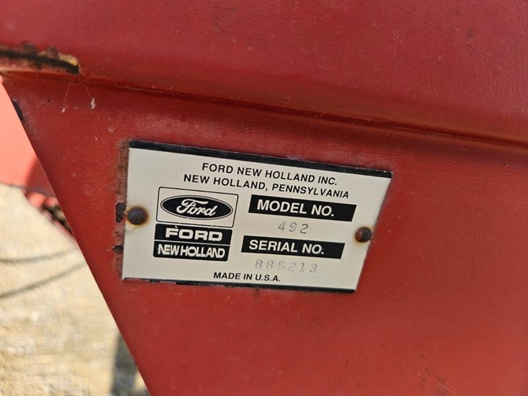 new-holland-492-image-27