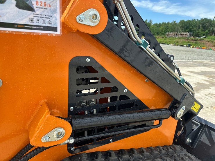 #5042-•-arteer-qb-480-mini-skid-steer-image-16