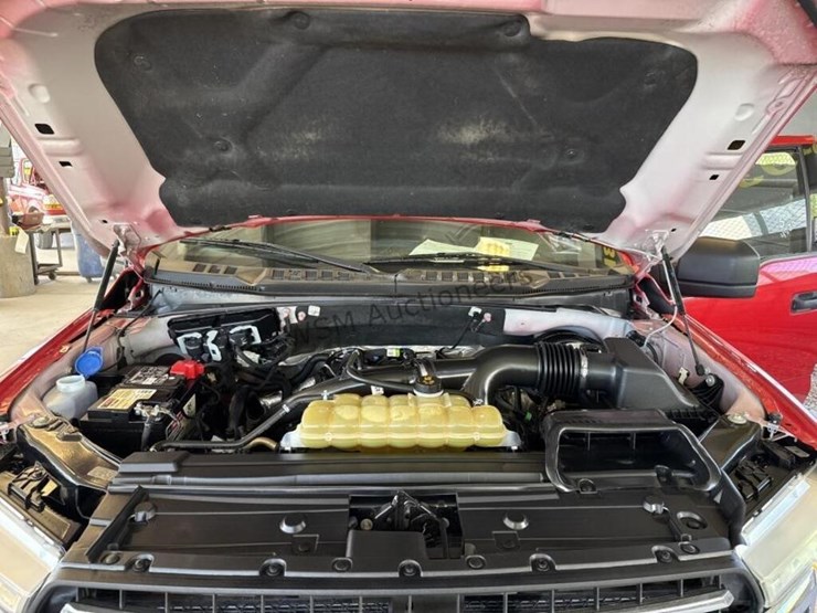 2019-ford-f150-image-11
