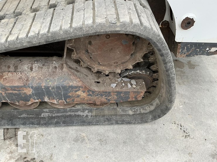 2023-bobcat-t770-image-10