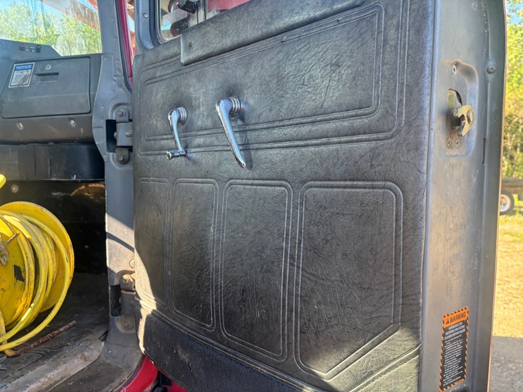 mack-rd688s-image-40