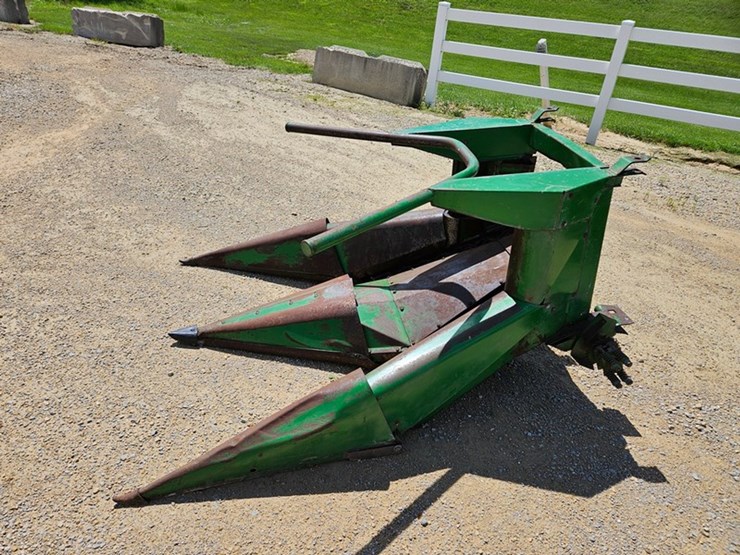 john-deere-3950-image-40