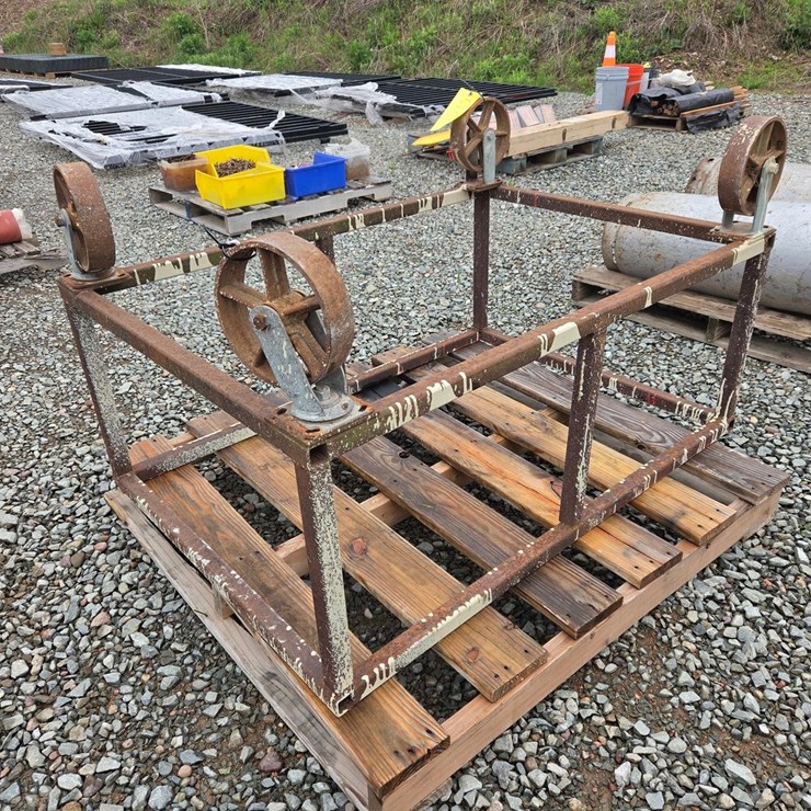 #6101 • Dolly Frame
