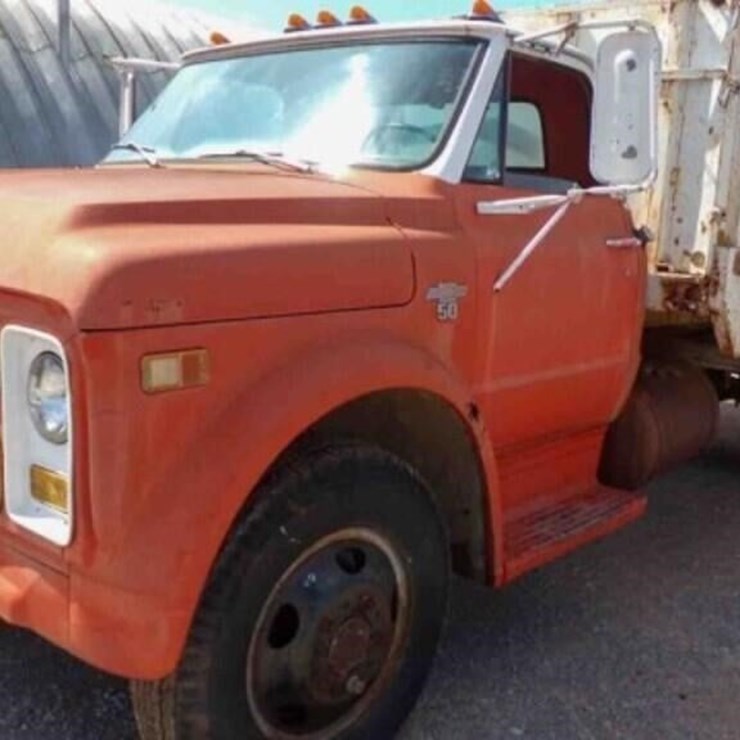 1968 CHEVROLET C50
