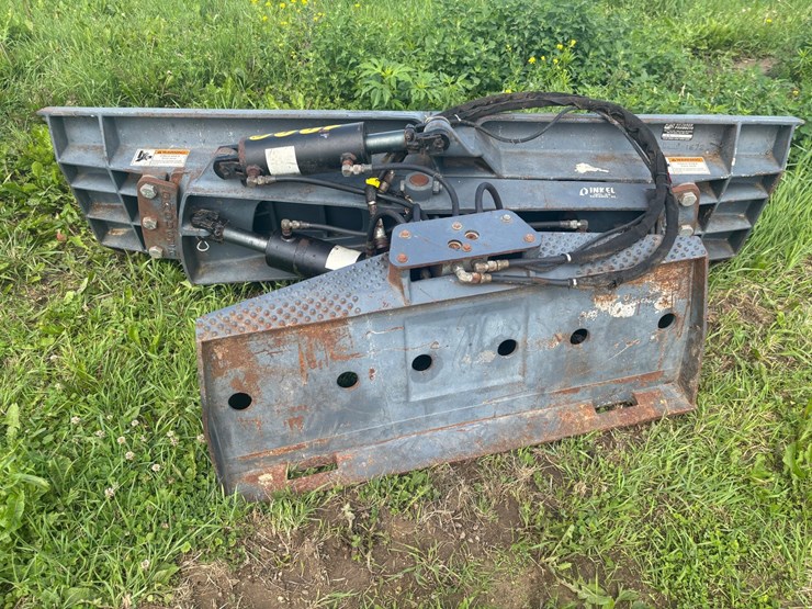 #2203-•-grousher-products-approx.-82"-skid-mounted-dozer-blade-image-1