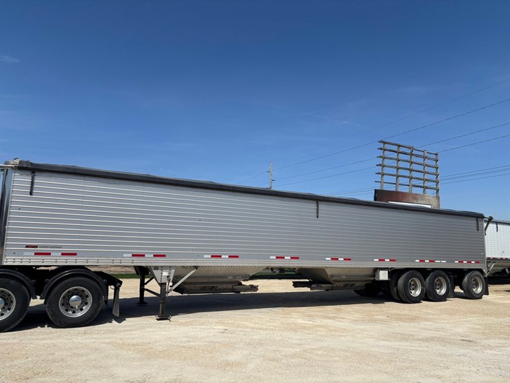 2019-timpte-super-hopper-image-1