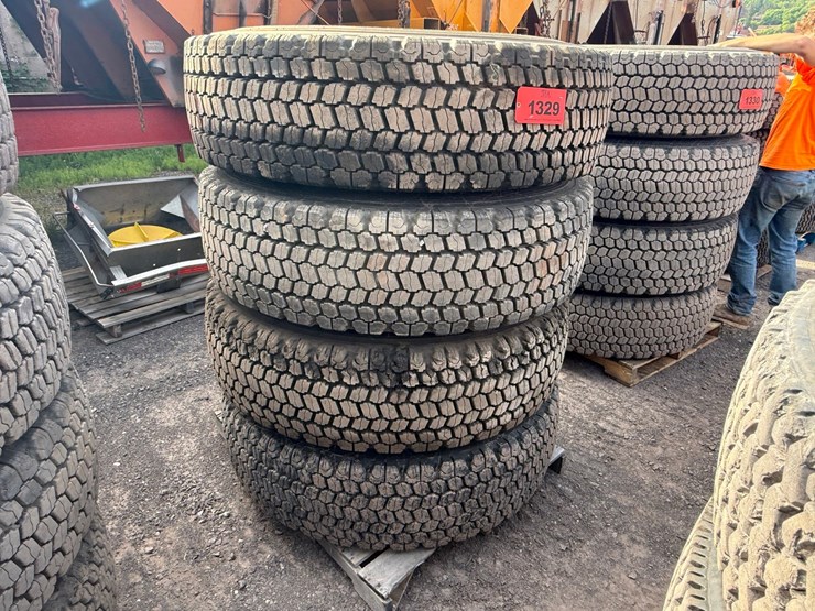 #1329-•-bridgestone-tires-with-rims-image-1