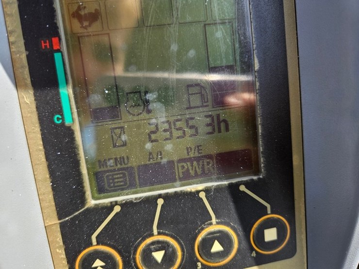 deere-35g-image-33