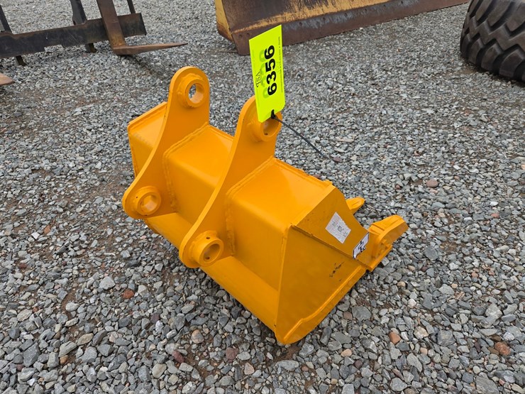 caterpillar-305-image-3
