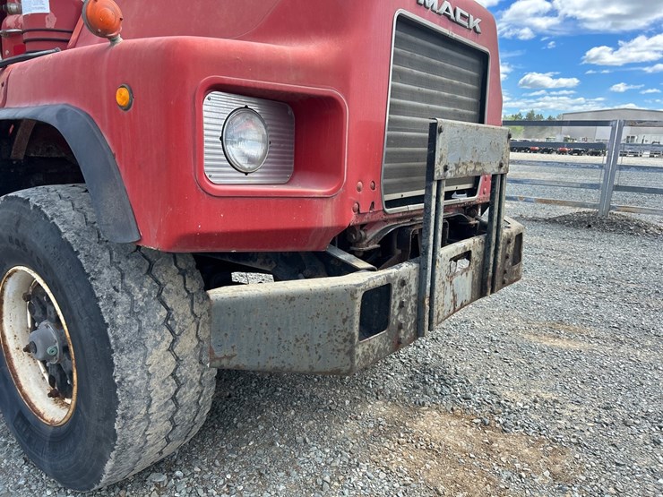mack-dm688s-image-11