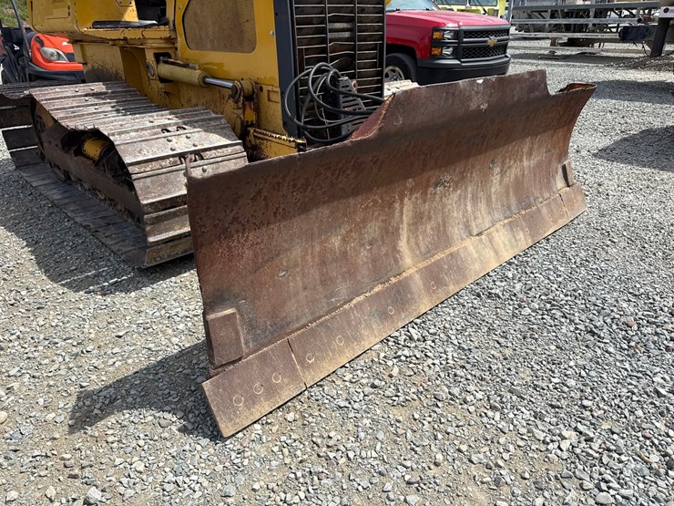 deere-550h-image-11