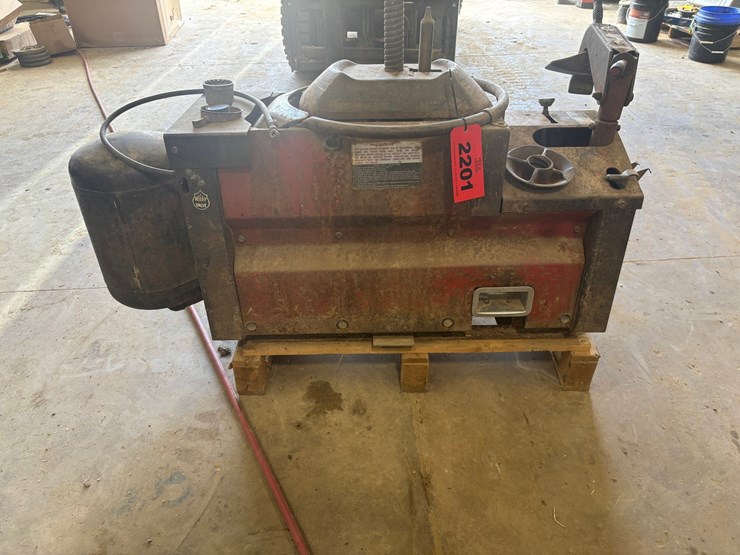 #2201-•-atlas-etc-14-tire-changing-machine-image-1