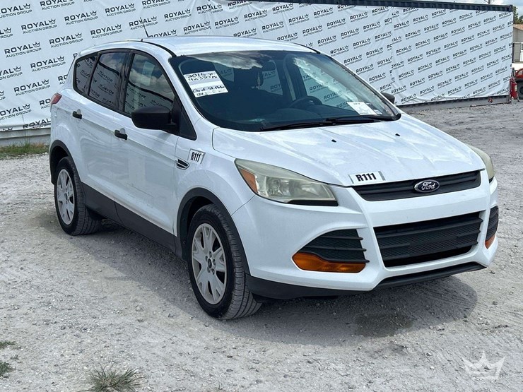 2015-ford-escape-image-4