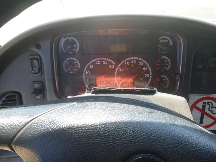 2012-imt-2820-image-22