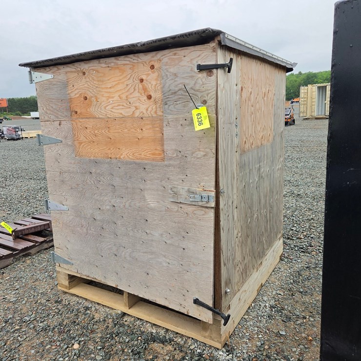 #6336 • Insulated Forkable Storage Shed